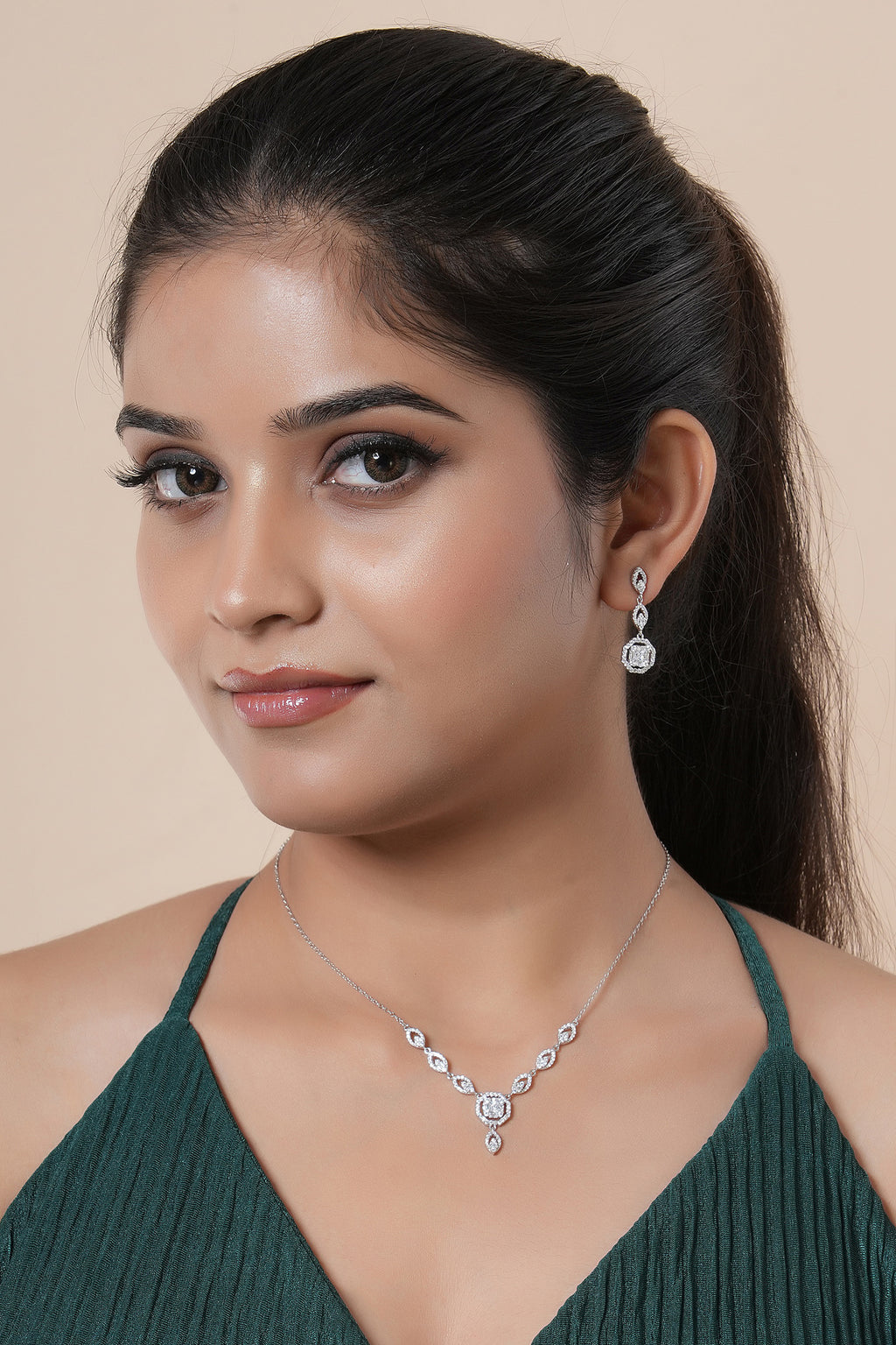 Adara Set