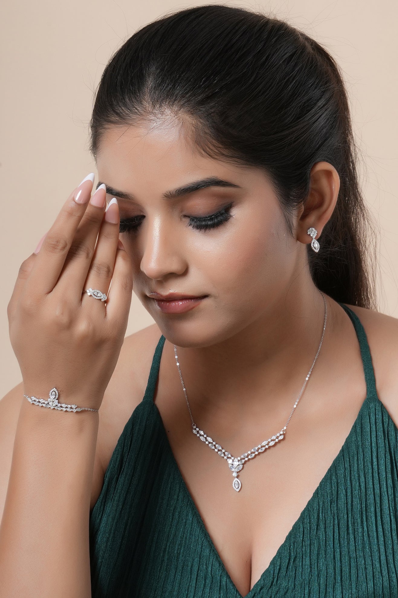 Celeste Necklace Set