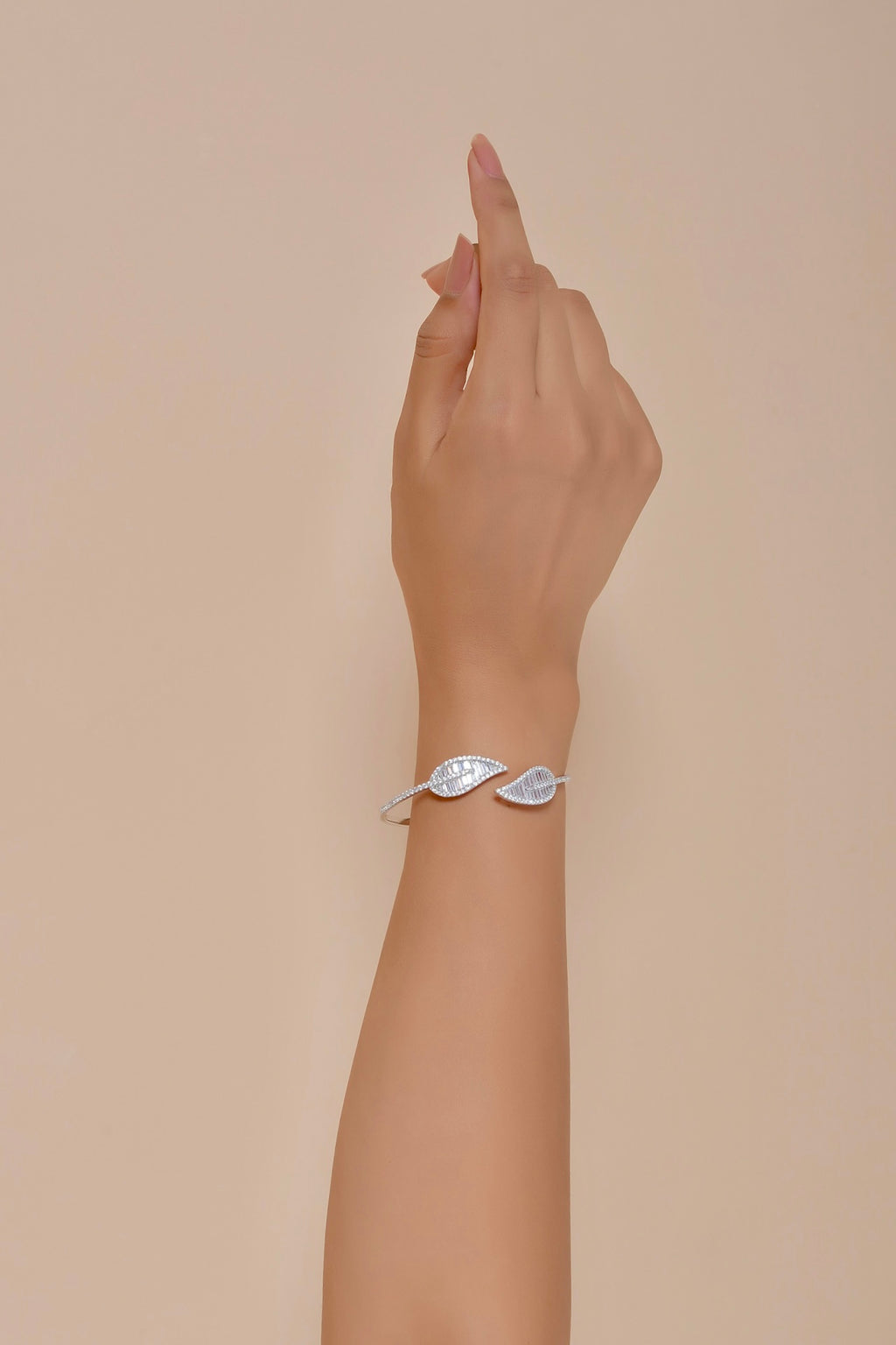 Twin Leaf Bangle