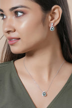 Emerald Teardrop Necklace Set