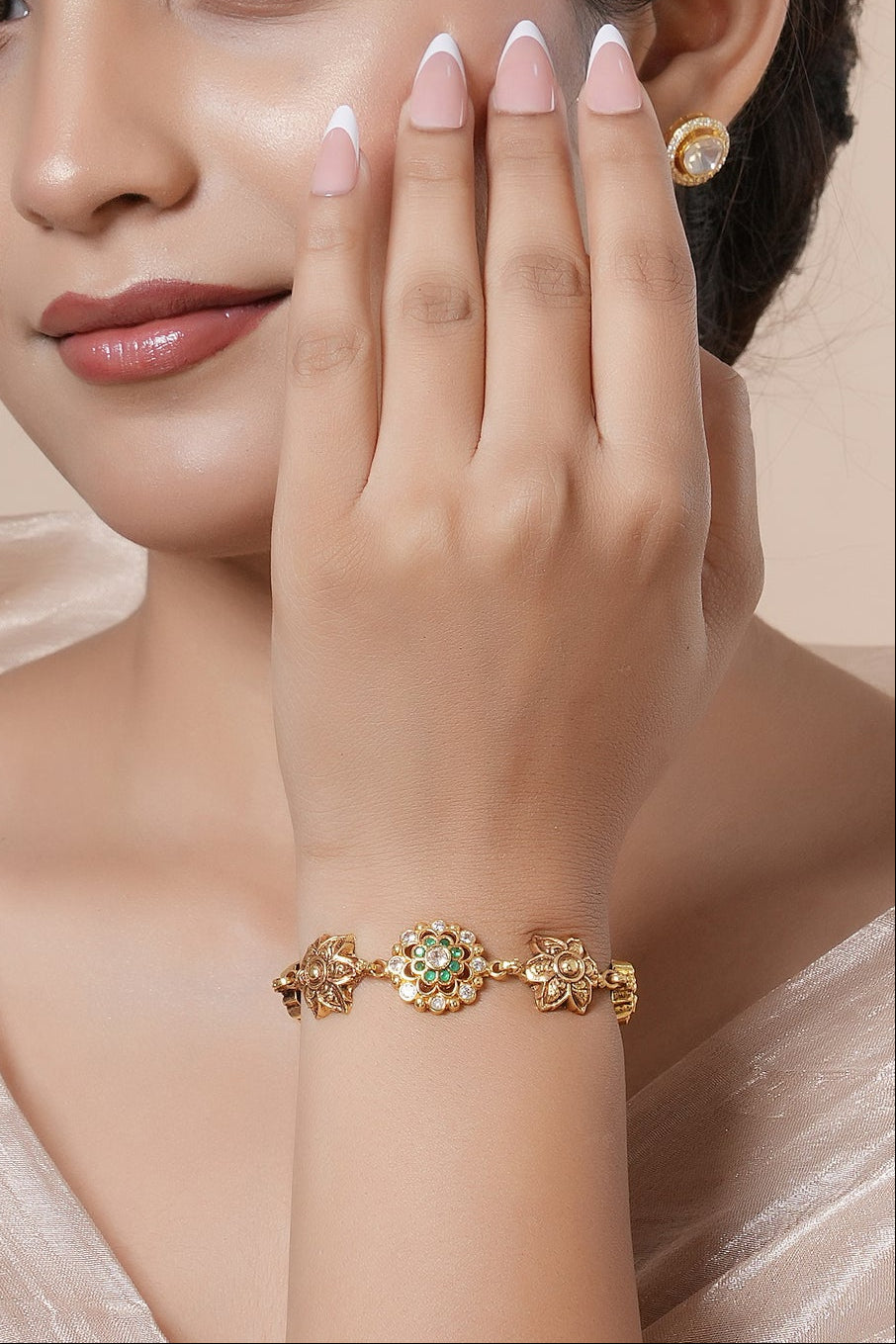 Kamal Rekha Bracelet