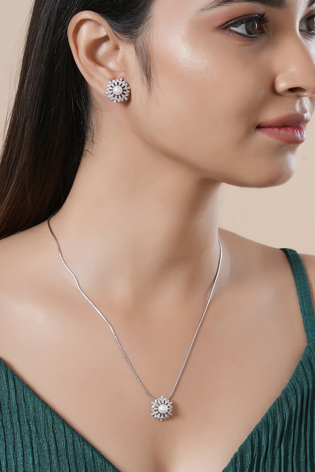 Pearl Starburst Pendant Set